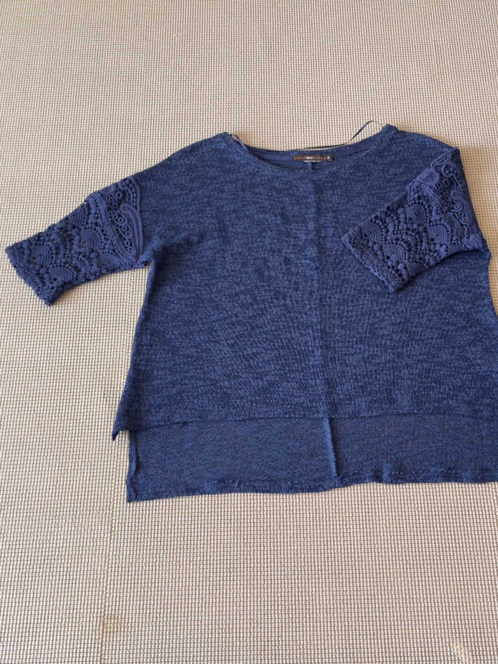 HAZEL hi-low style boucle knit crochet blouse short sleeve size medium